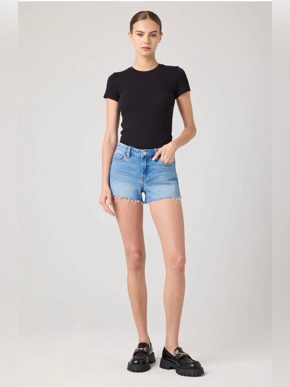 BLANK NYC ASTOR FULL BLOWN SHORT